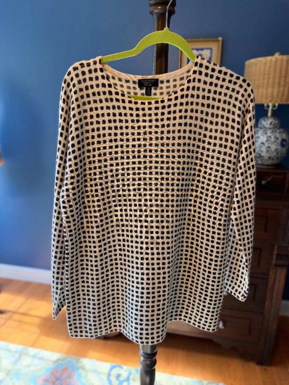 Charter Club Luxury Women’s M 100% Cashmere Sweater Black Cream Dot Pattern Pull